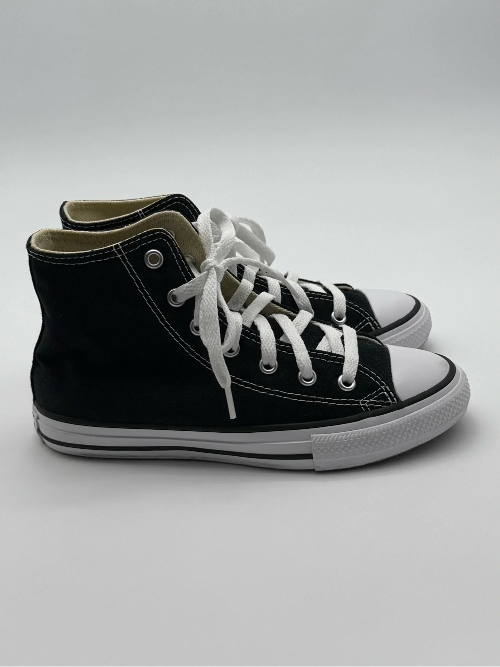 Converse Chuck Taylor Allstar Hi Black Sneakers Kids Size 2